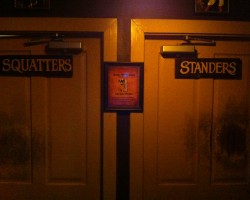 squatters_standers